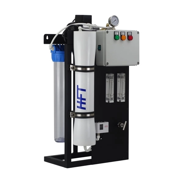 Saf%20Su%20Arıtma%20Cihazı%20Günde%203750%20LT%20Kapasiteli%20Deiyonize%20Endüstriyel%20Saf%20Su%20Sistemi